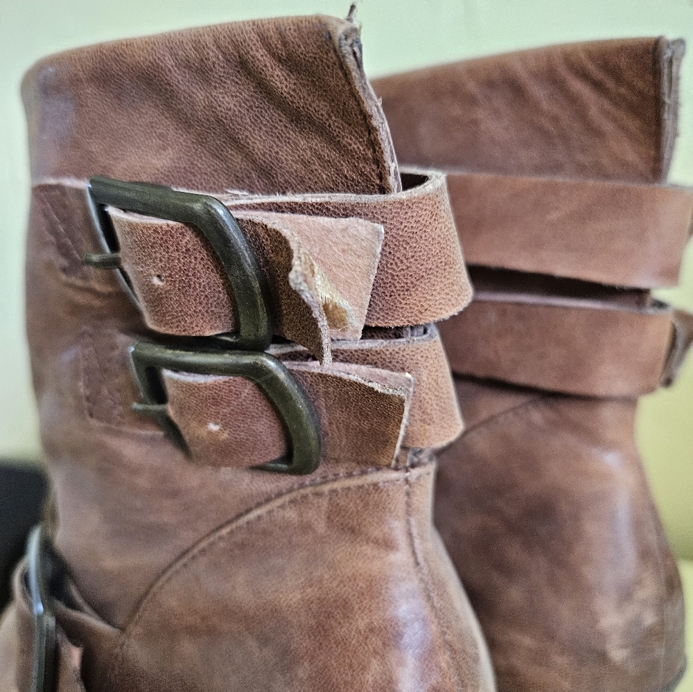 Lucky Brand Brown Leather Ankle Boots Size 10 - Picture 4 of 9